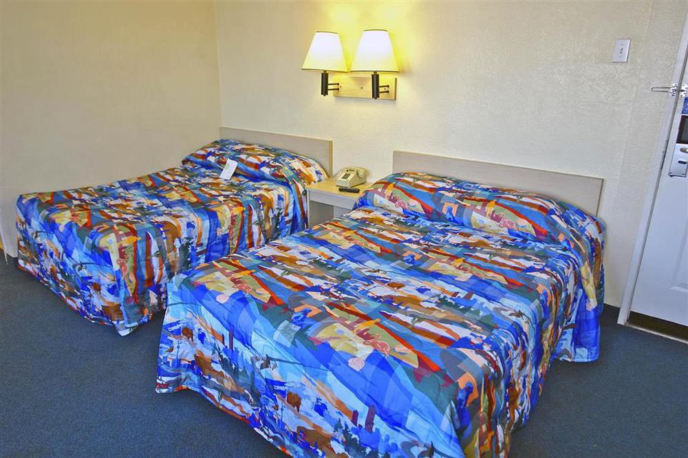 Motel 6-Westminster, Ca - North 객실 사진